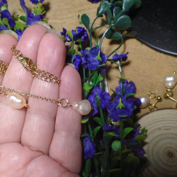 NWOT Double pearl dangle necklace & earring set real freshwater pearl Great Gift - Picture 5 of 5